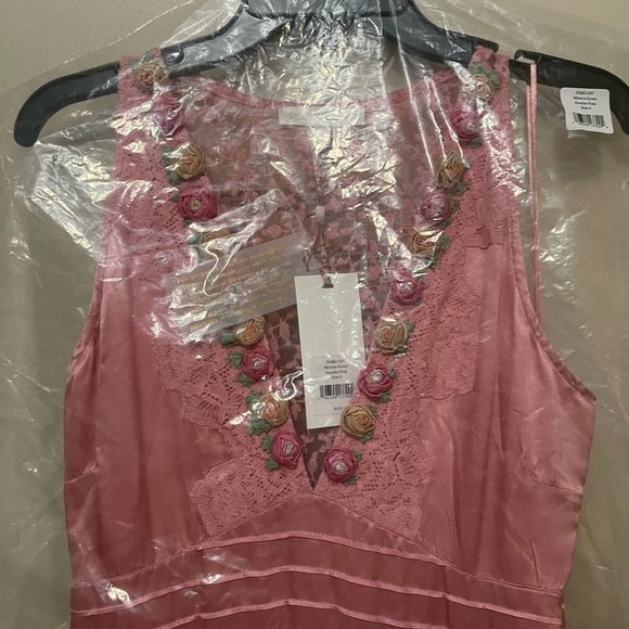 LoveShakeFancy Mirette Silk Gown SZ 6 in Powder Pink - Picture 10 of 16